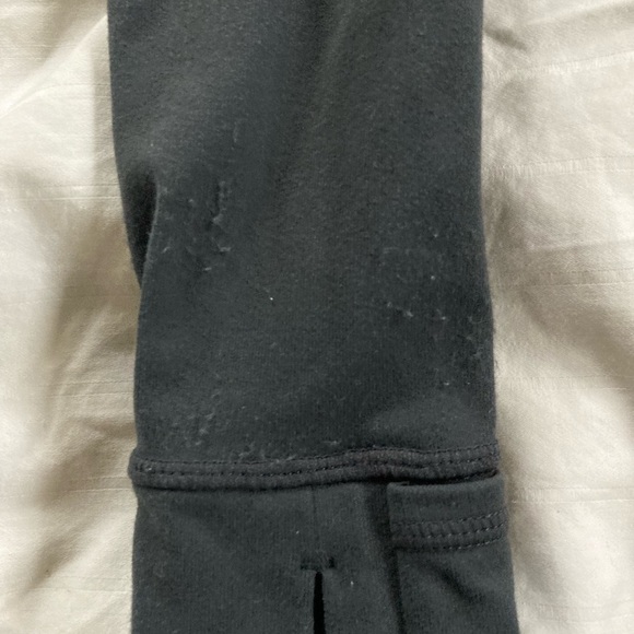 Lululemon gray sleeves. One size fits all - Picture 4 of 5
